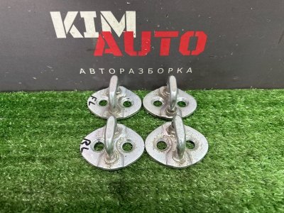 Ответная часть замка двери Kia Ceed 1 2010 ED