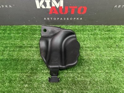Защитный экран пыльника Шруса Kia Ceed 1 2010 ED