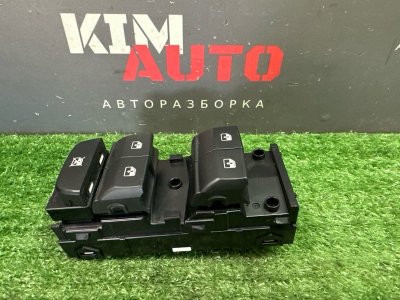Блок управления стеклоподъемниками Kia Ceed 3 2018 CD