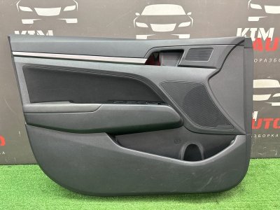 Обшивка двери Hyundai Elantra 6 2017 AD