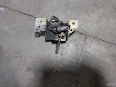 Замок капота Ford Fusion