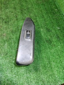 Кнопка стеклоподъемника Mitsubishi Lancer 9 2006 универсал