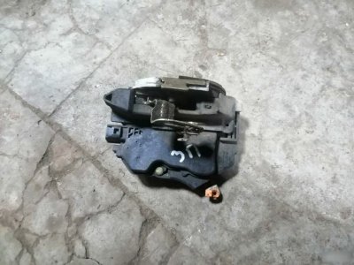 Замок двери Mitsubishi Lancer 9