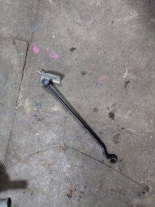 Держатель капота Peugeot 206