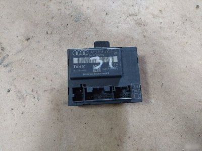 Блок комфорта двери Audi A6 C6