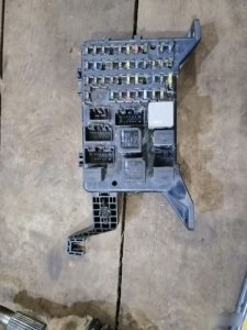 Блок предохранителей Ford Mondeo 3