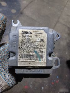 Блок управления AIR BAG Nissan Almera Classic