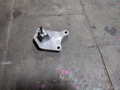 Кронштейн ркпп верхний Ford Fusion