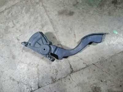 Педаль газа Mazda 3