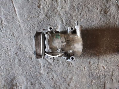 Компрессор кондиционера Ford Fusion