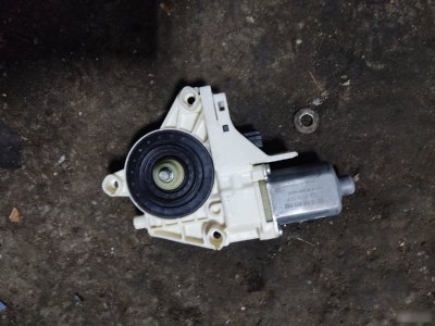Моторчик стеклоподъемника Renault Megane 3