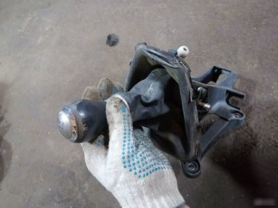 Кулиса МКПП Toyota Auris