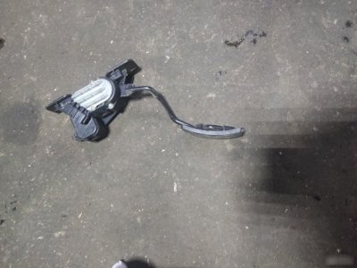 Педаль газа Mitsubishi Galant 9