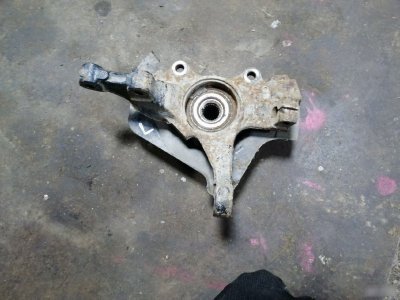 Кулак поворотный Opel Corsa D