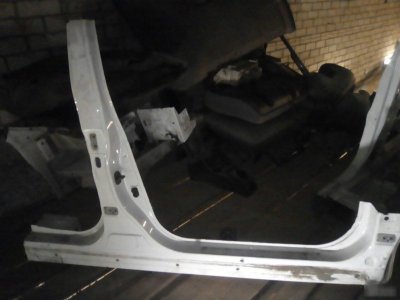 Порог со стойкой Nissan Almera 2014 G15