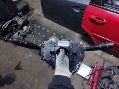 Переключатель подрулевой Citroen C4