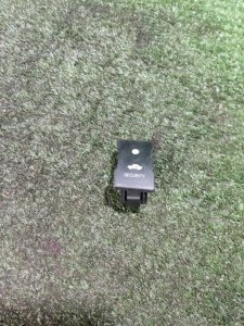 Кнопка Geely Emgrand EC7 2013 FE-1
