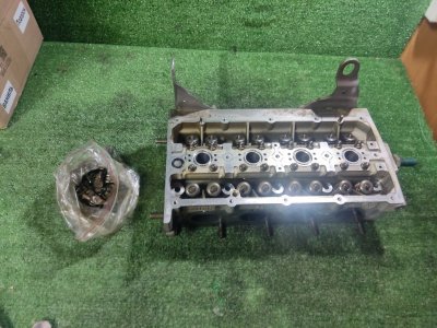 Головка блока цилиндров Volkswagen Touran
