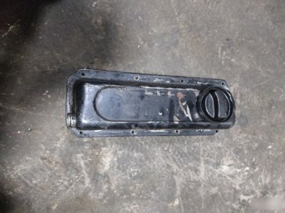 Крышка клапанная Volkswagen Passat B5
