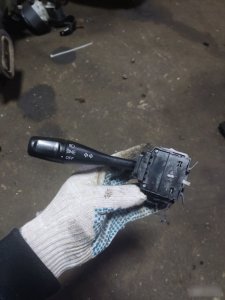 Переключатель поворотов Mitsubishi Galant 9