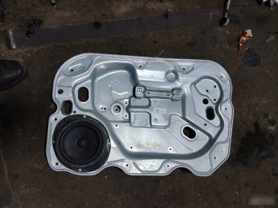 Стеклоподъемник Ford Focus 2