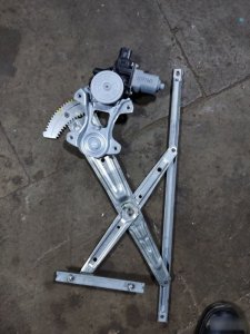 Стеклоподъемник Mitsubishi ASX