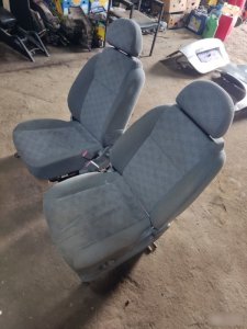 Сиденья Chevrolet Aveo T200