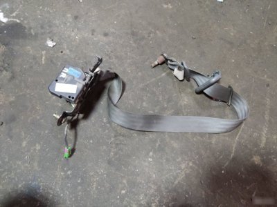 Ремень безопасности Chevrolet Lacetti