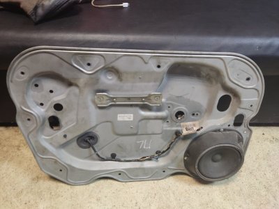 Стеклоподъемник Ford Focus 2010 2