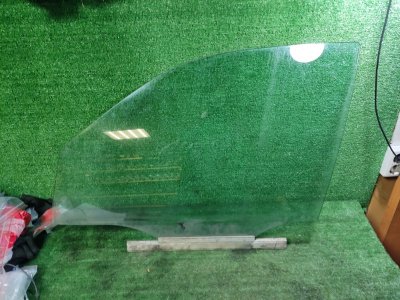Стекло переднее левое Mercedes Benz W210