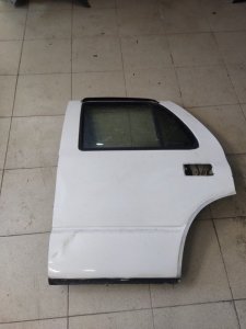 Дверь задняя левая Chevrolet Blazer 1998 S15