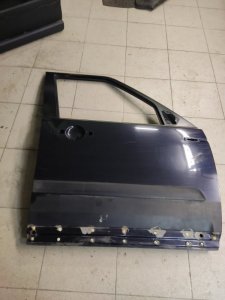 Дверь передняя правая Land Rover Discovery 2006 3