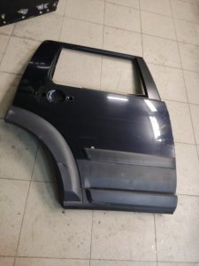 Дверь задняя правая Land Rover Discovery 2006 3