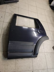 Дверь задняя левая Land Rover Discovery 2006 3