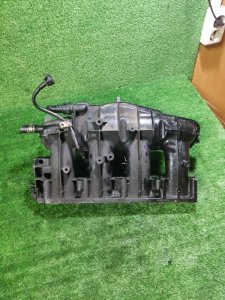 Коллектор впускной Volkswagen Golf 1K1