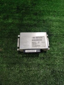 Блок управления раздаткой Land Rover Discovery 2006 3