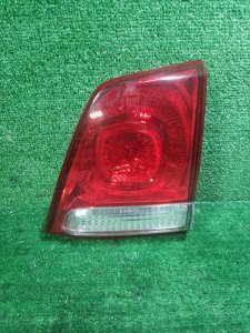 Фонарь внутренний Toyota Land Cruiser 2008 200