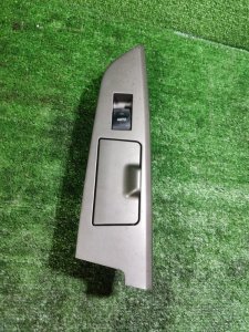 Кнопка стеклоподъемника Toyota Land Cruiser 2008 200