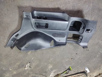 Обшивка багажника Toyota Land Cruiser 2008 200