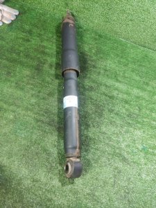 Амортизатор задний Toyota Land Cruiser 2008 200