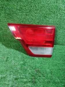 Фонарь крышки багажника Jeep Grand Cherokee 2012 WK2