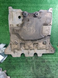 Защита двигателя Toyota Land Cruiser 2008 200