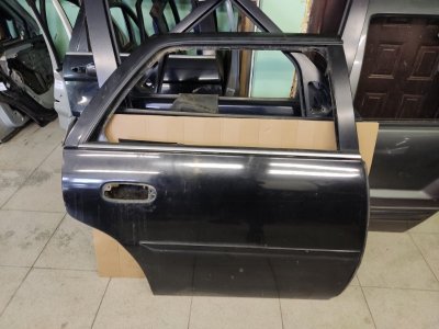 Дверь задняя правая Cadillac DeVille 2000 EL12