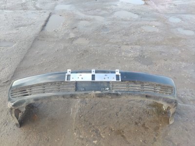 Бампер передний Cadillac DeVille 2000 EL12