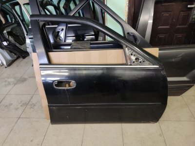 Дверь передняя правая Cadillac DeVille 2000 EL12