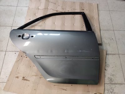 Дверь задняя правая Toyota Camry XV30