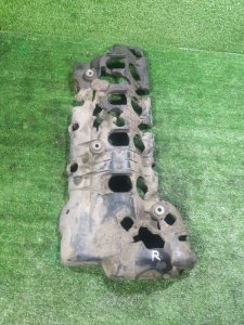 Накладка клапанной крышки Toyota Land Cruiser 2008 200