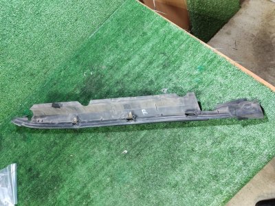Накладка на крыло Toyota Land Cruiser 2008 200
