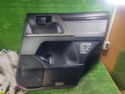 Обшивка двери Toyota Land Cruiser 2008 200