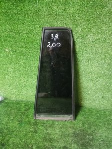 Форточка двери Toyota Land Cruiser 2008 200